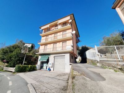 Gattorna a 500 metri - Appartamento termoautonomo con posto auto