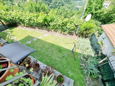 Traso Alta - Porzione di casa bifamiliare con giardino