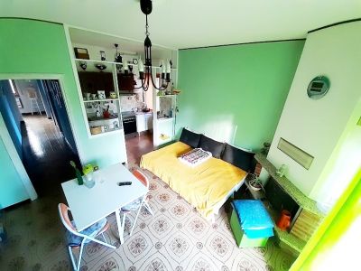 Appartamento con caminetto e balcone 