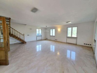 Ferrada - Appartamento nuovo di 220 mq senza condominio